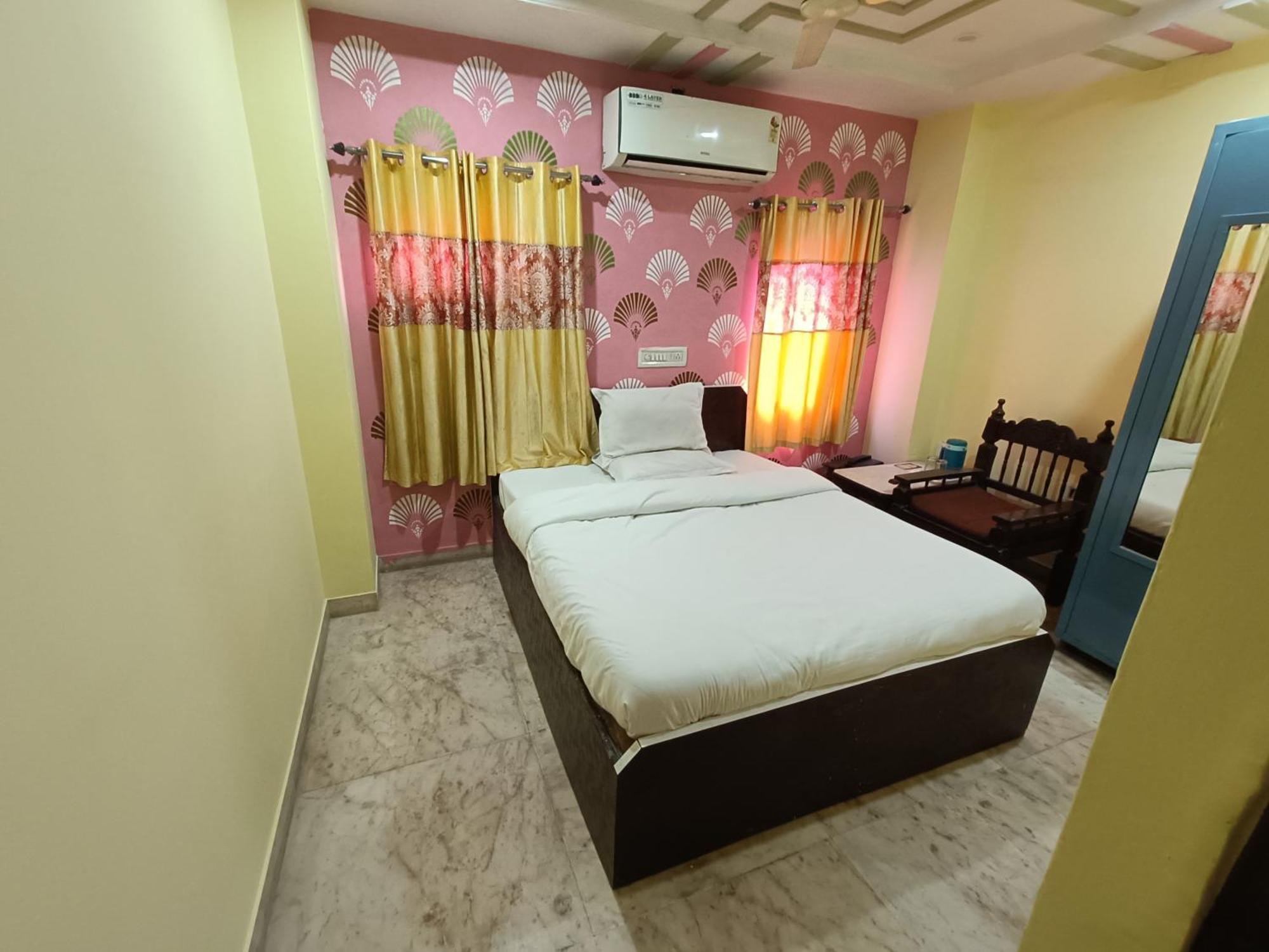 Hotel Gokul Palace ウダイプル エクステリア 写真