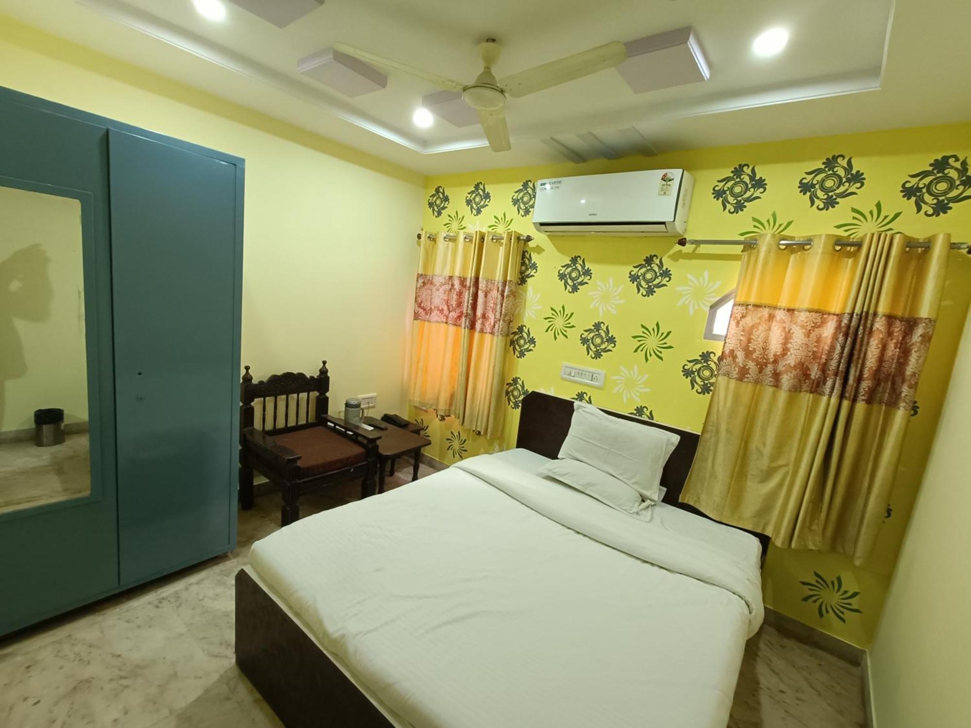 Hotel Gokul Palace ウダイプル エクステリア 写真